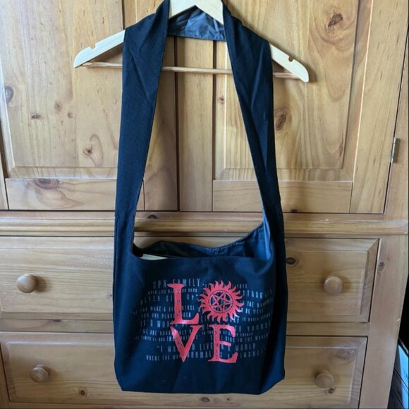 Supernatural Love Family Values Sling Bag New - Picture 8 of 8